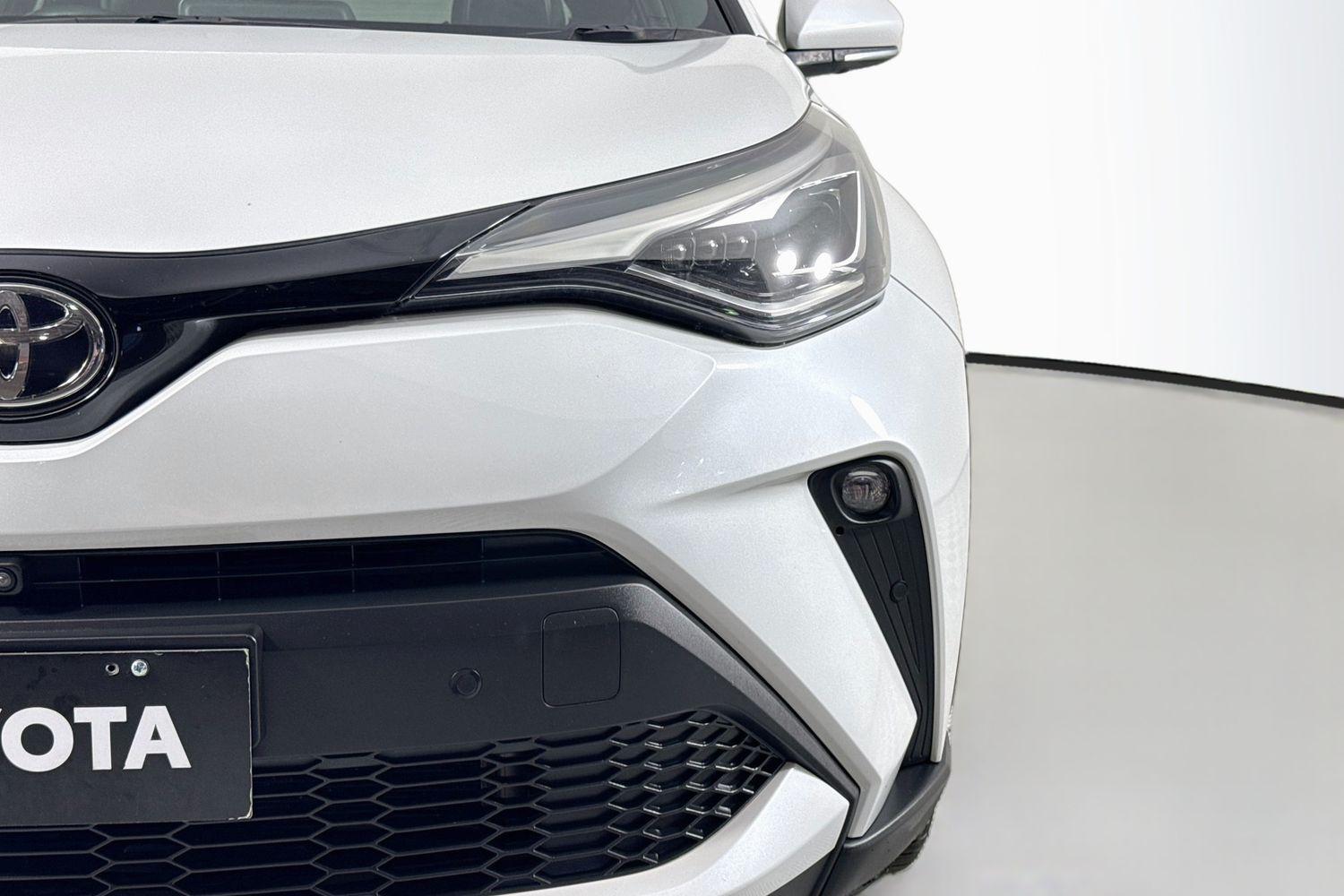 2023 Toyota C-HR Koba 2WD in White