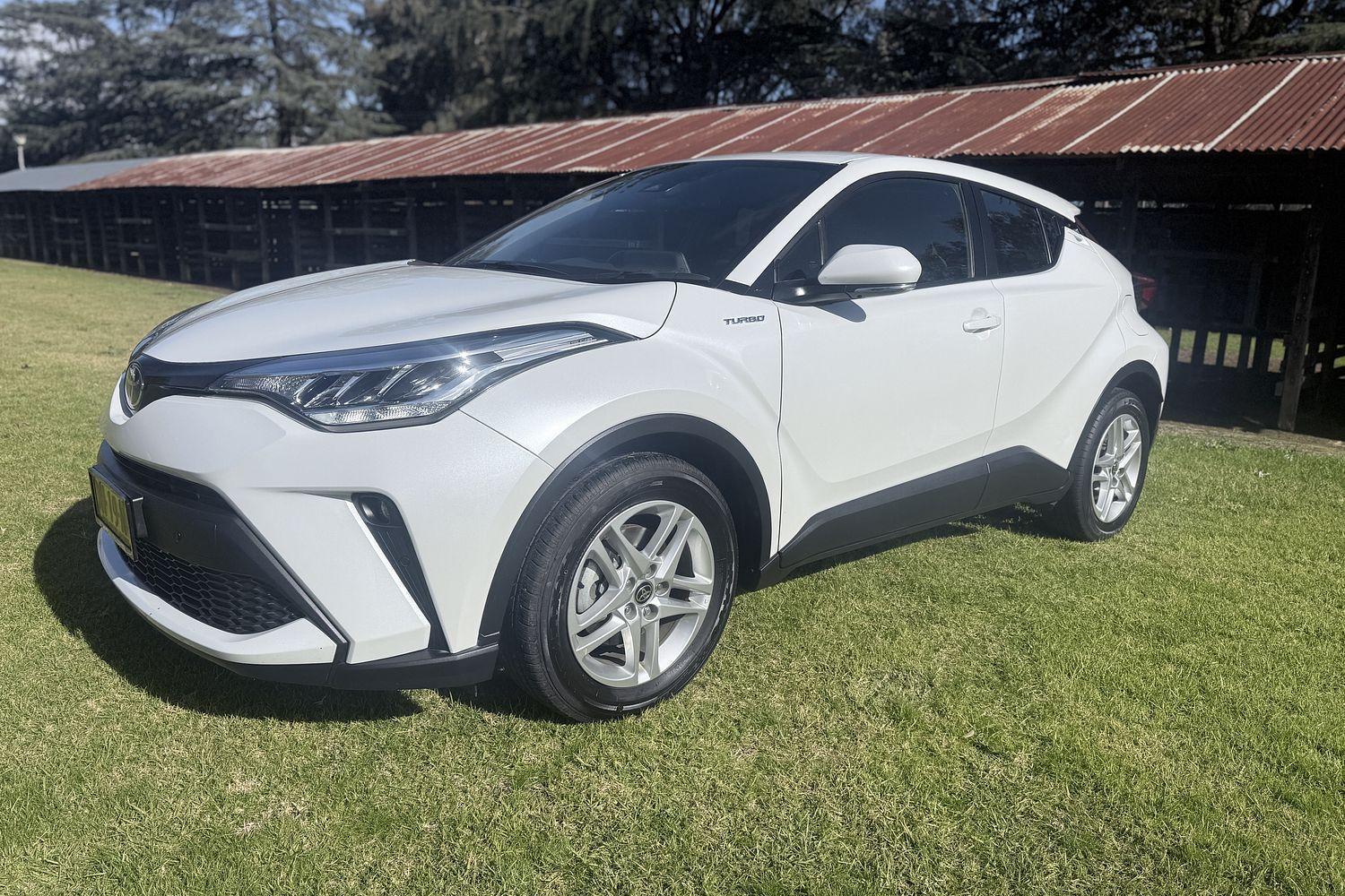 2023 Toyota C-HR GXL-2WD in White