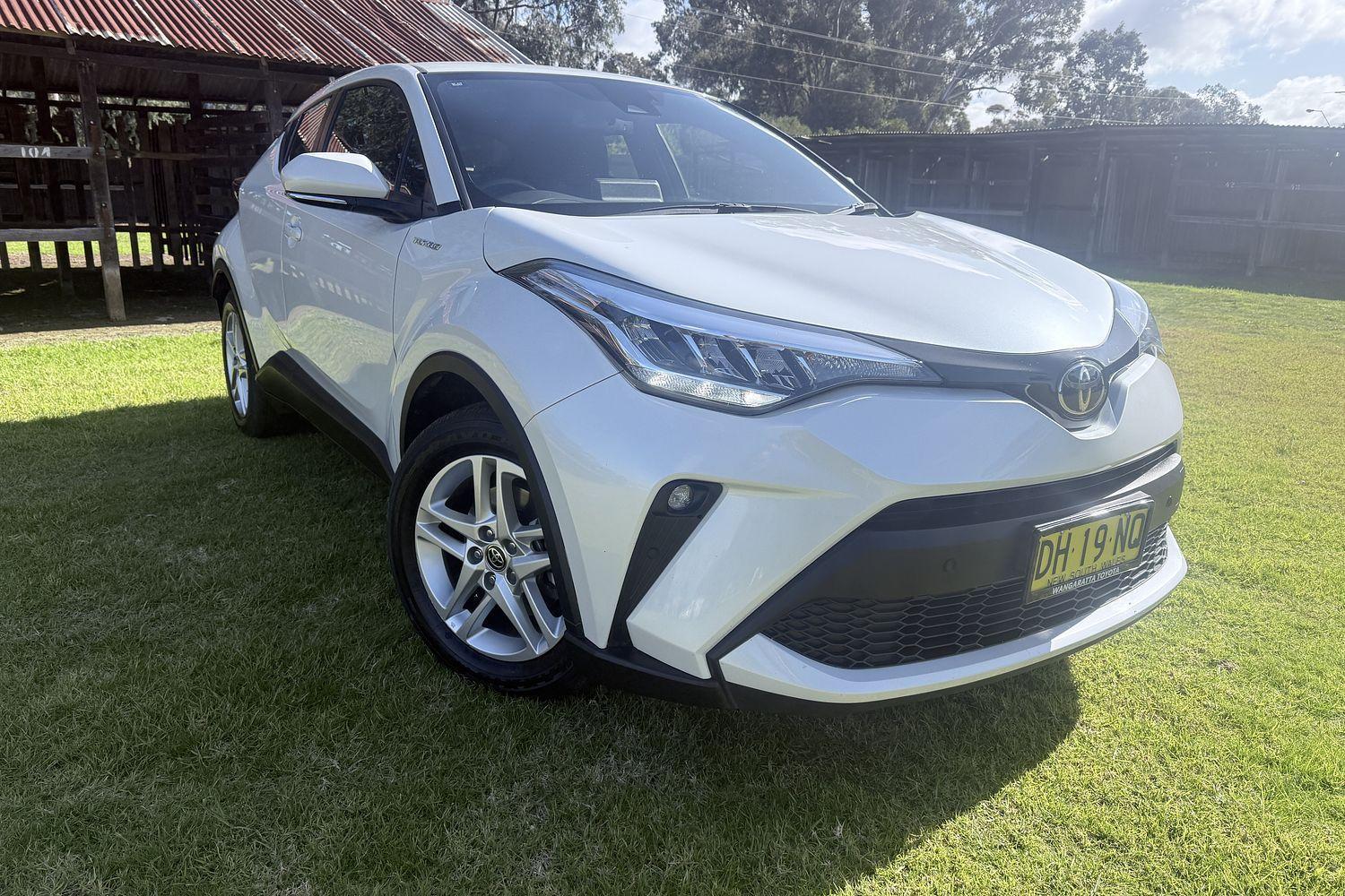 2023 Toyota C-HR GXL-2WD in White