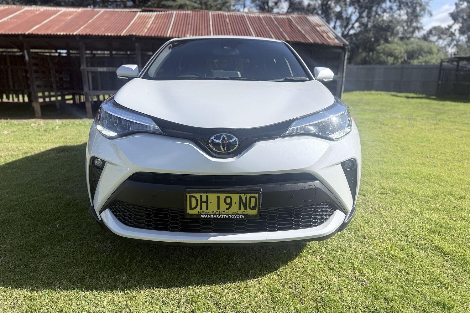 2023 Toyota C-HR GXL-2WD in White
