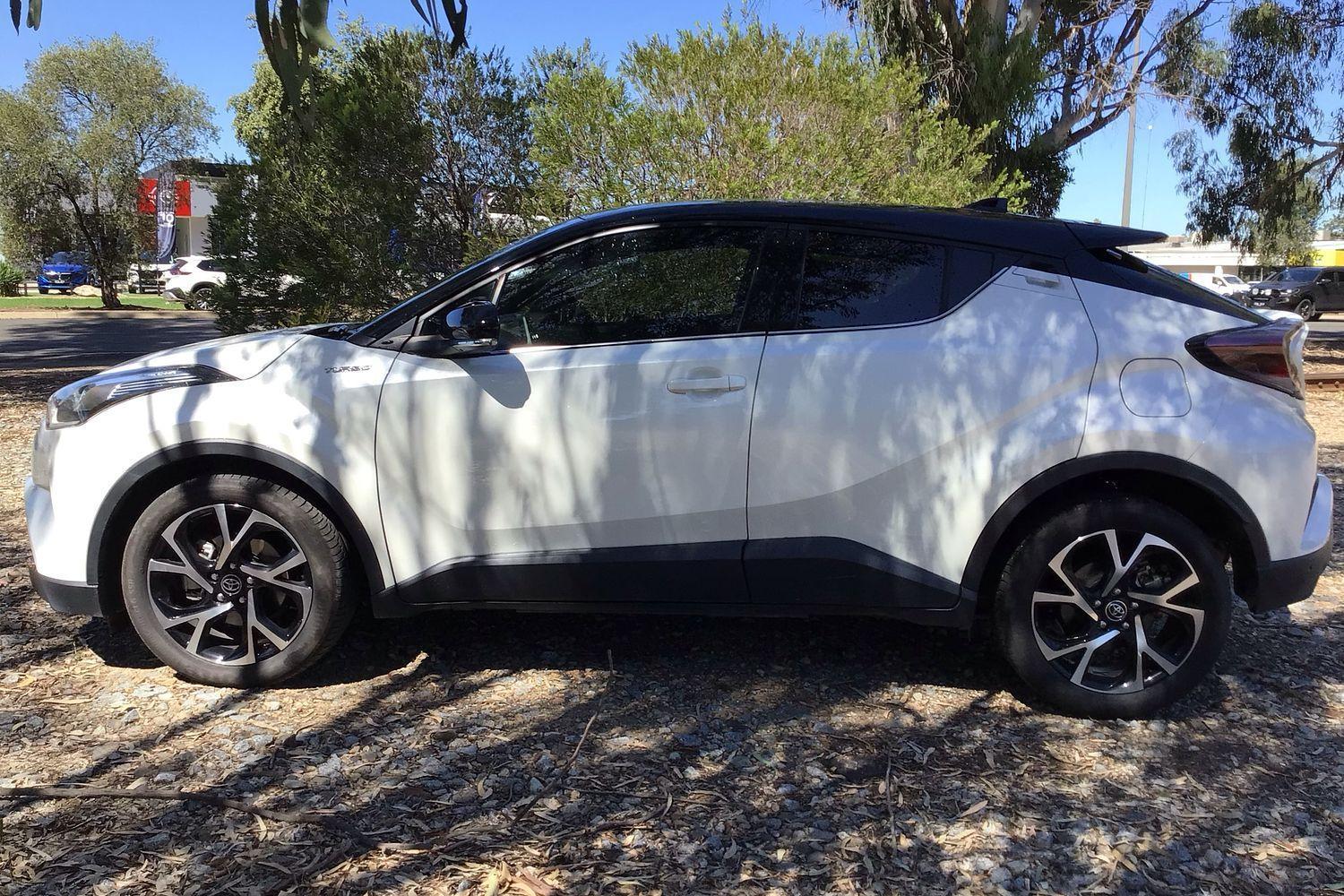 2018 Toyota C-HR Koba 2WD in Two Tone White