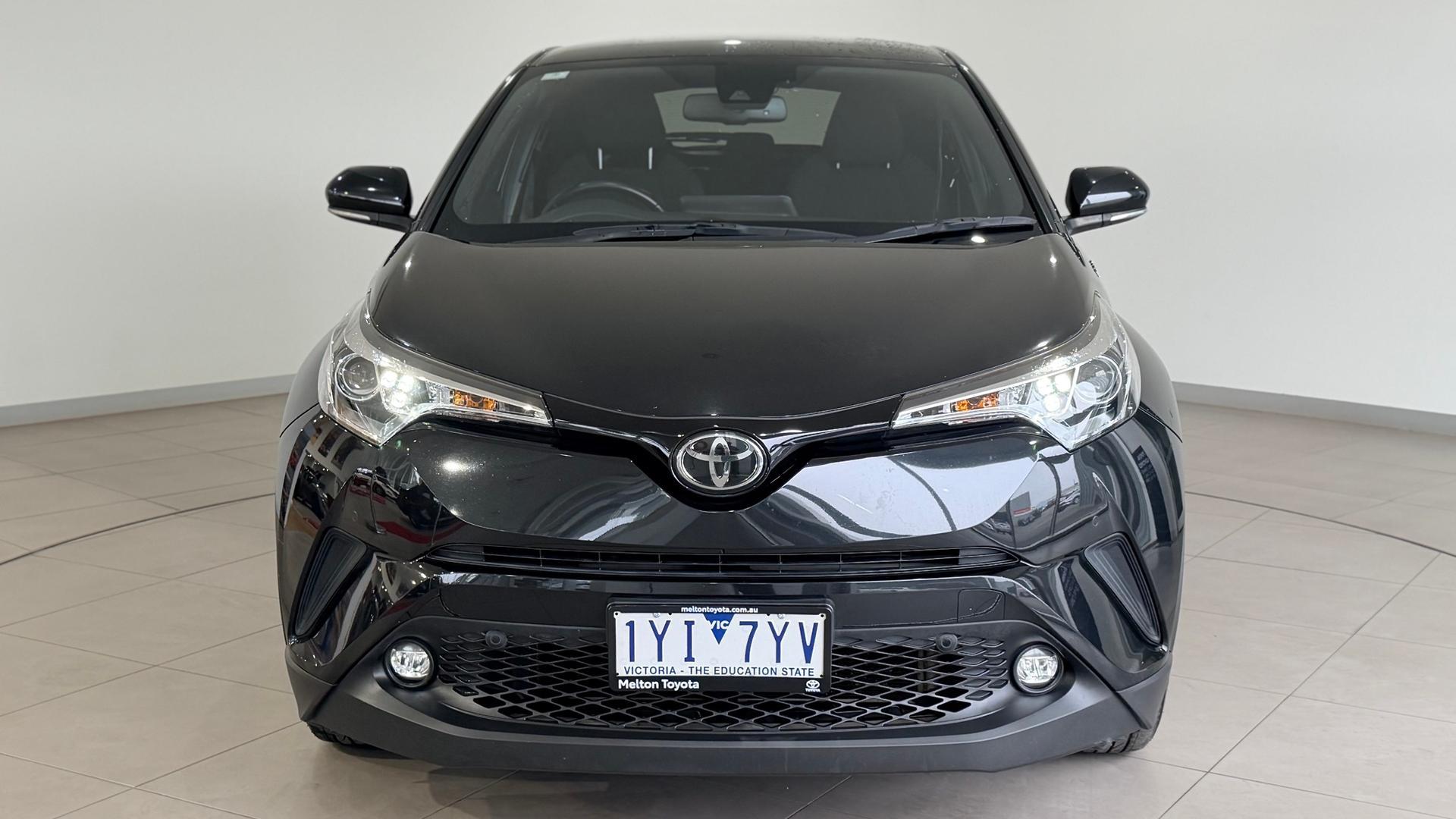 2018 Toyota C-HR Standard 2WD in Black