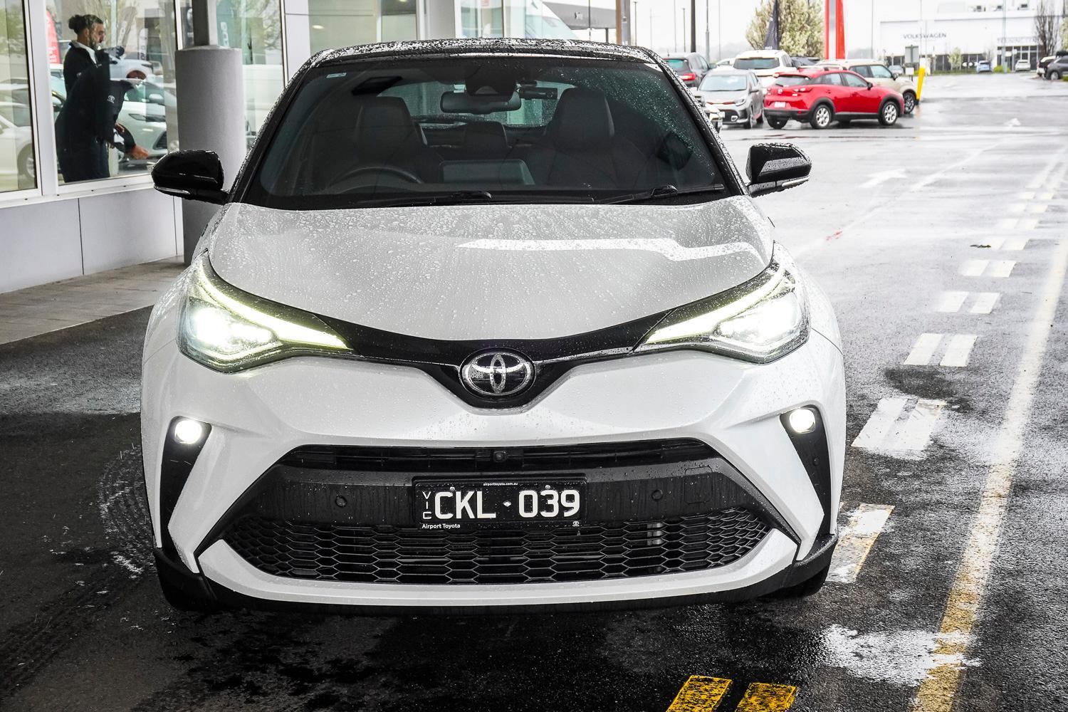 2023 Toyota C-HR Koba 2WD in Two Tone White