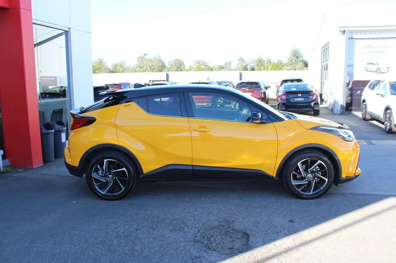 2022 Toyota C-HR Koba 2WD in Two Tone Yellow