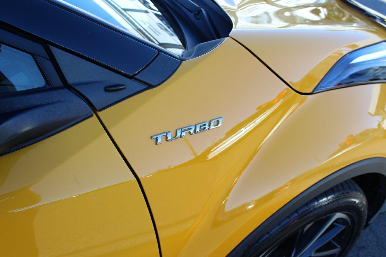 2022 Toyota C-HR Koba 2WD in Two Tone Yellow