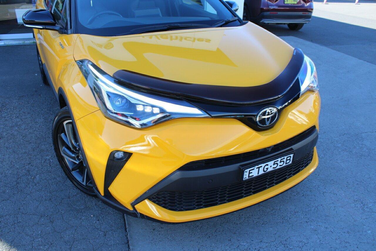 2022 Toyota C-HR Koba 2WD in Two Tone Yellow
