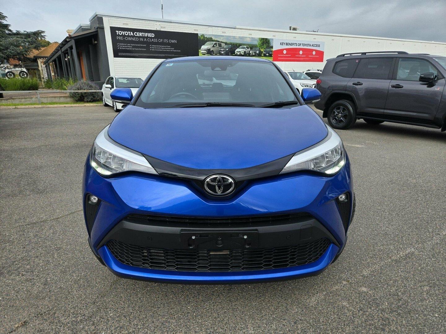 2021 Toyota C-HR GXL-2WD in Blue