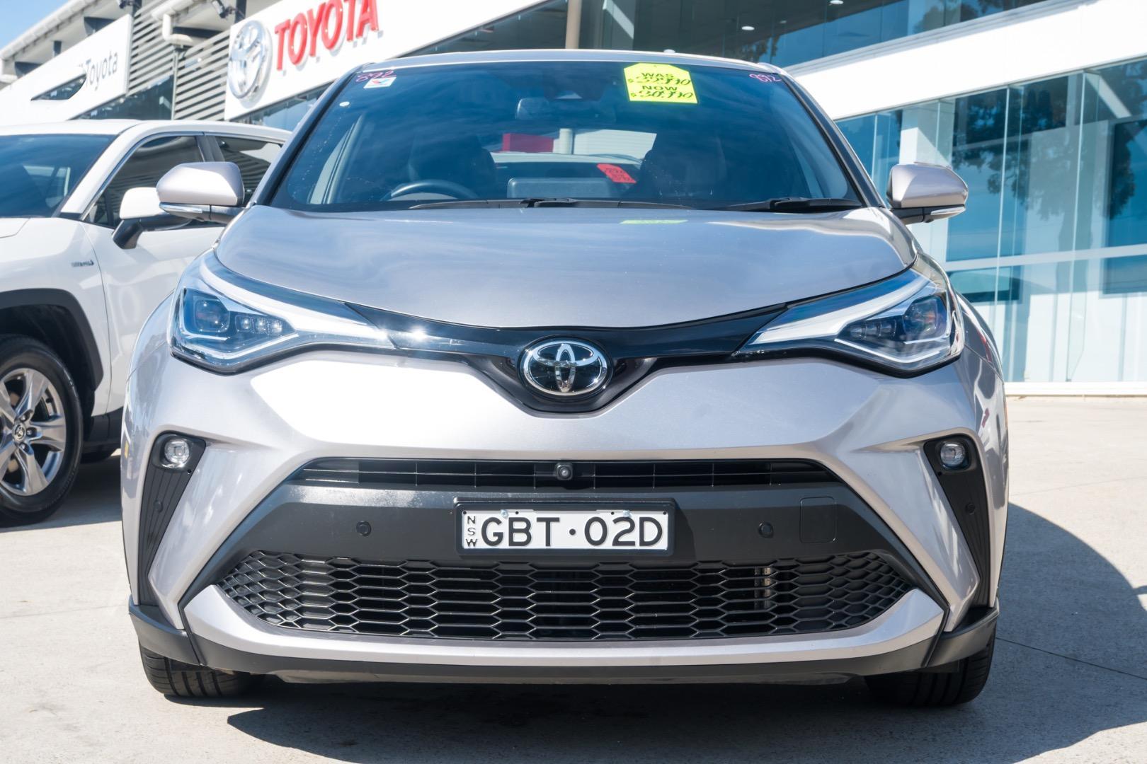 2022 Toyota C-HR Koba 2WD in Silver