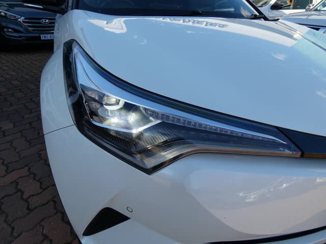 2019 Toyota C-HR Koba in Two Tone White
