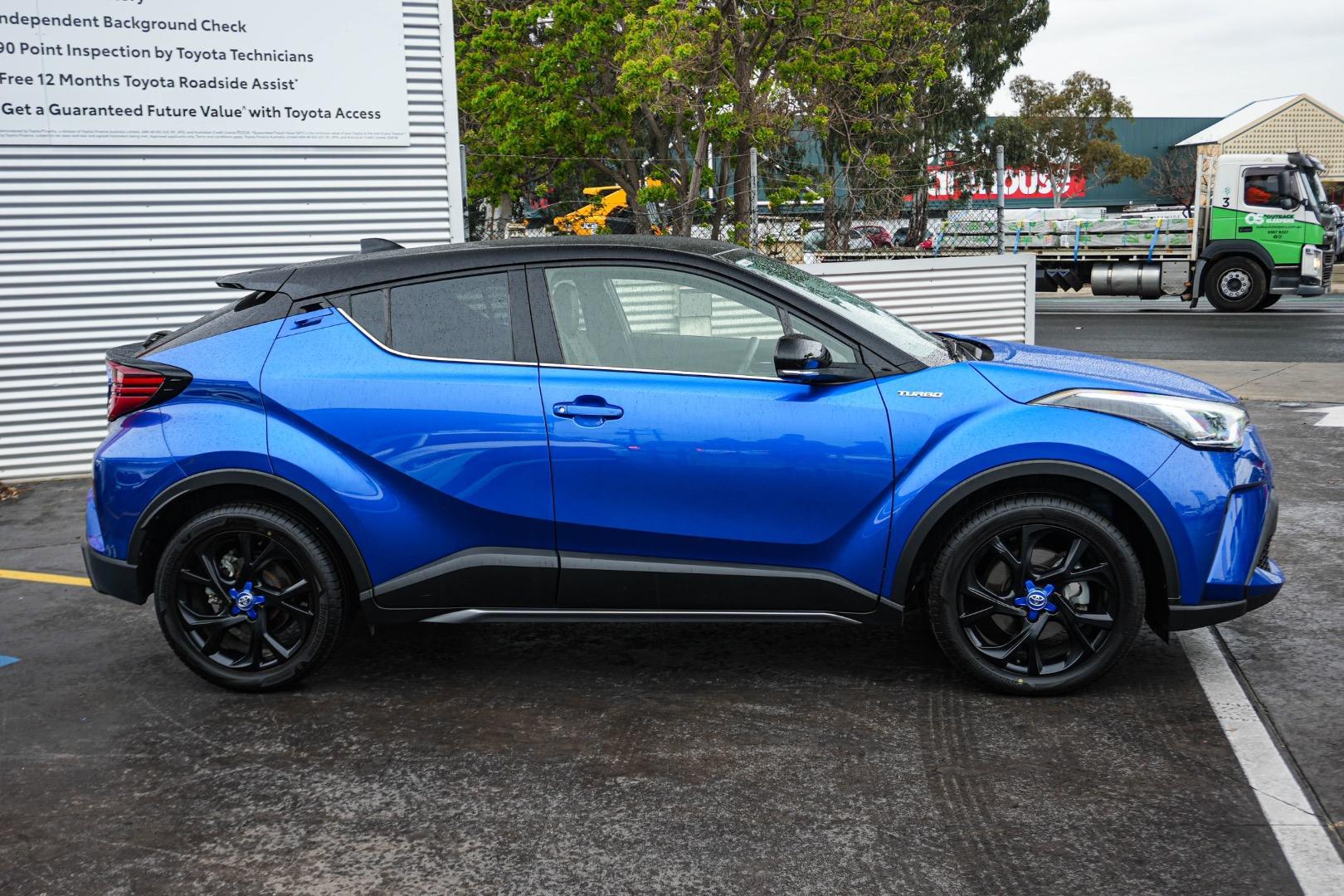 2021 Toyota C-HR Koba 2WD in Two Tone Blue