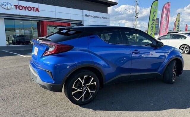 2018 Toyota C-HR Koba 2WD in Two Tone Blue
