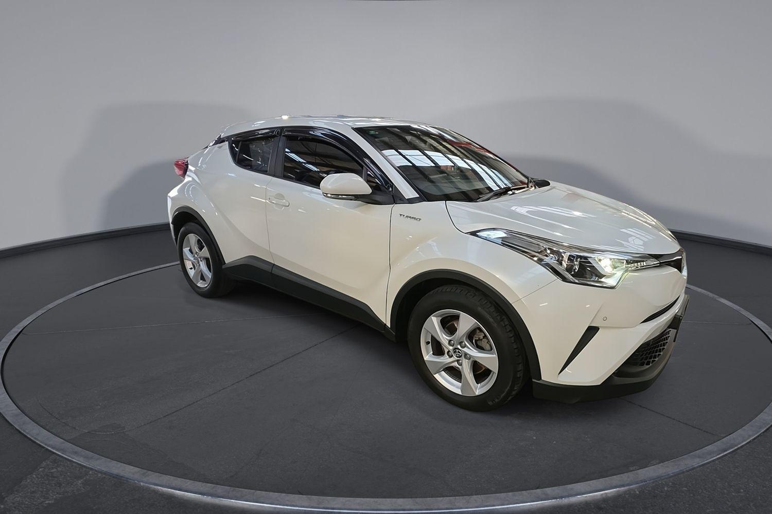 2019 Toyota C-HR Standard 2WD in White