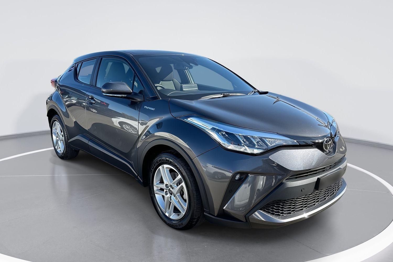 2023 Toyota C-HR GXL-2WD in Silver