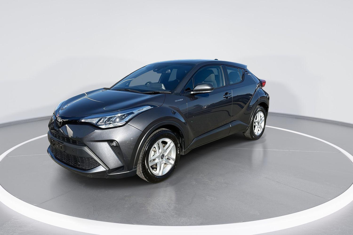 2023 Toyota C-HR GXL-2WD in Silver
