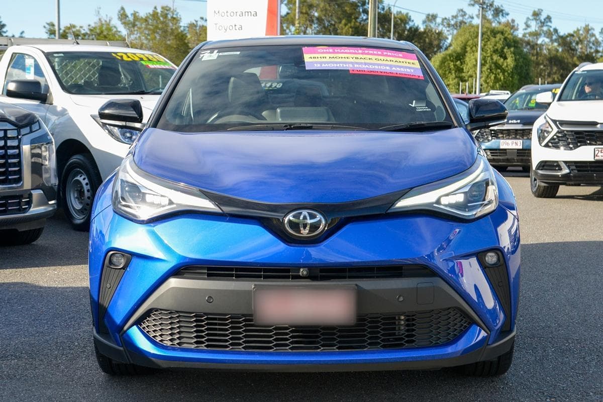 2022 Toyota C-HR Koba 2WD in Two Tone Blue