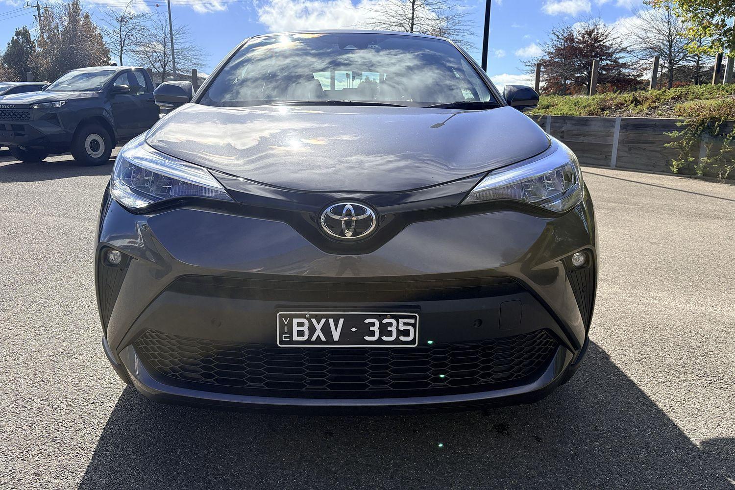 2022 Toyota C-HR GXL-2WD in Silver