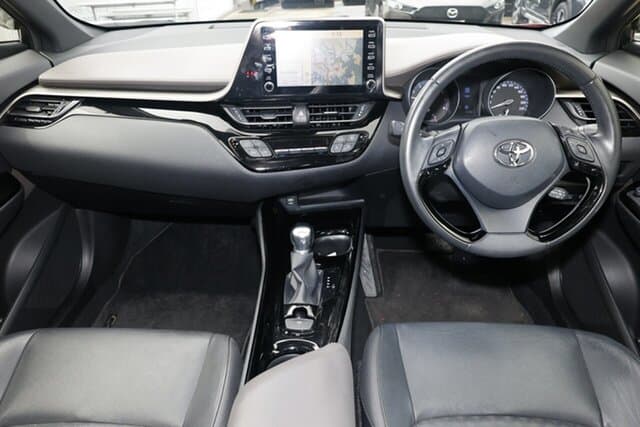 2022 Toyota C-HR Koba 2WD in Two Tone Red