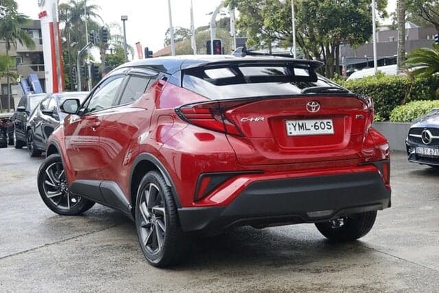 2022 Toyota C-HR Koba 2WD in Two Tone Red