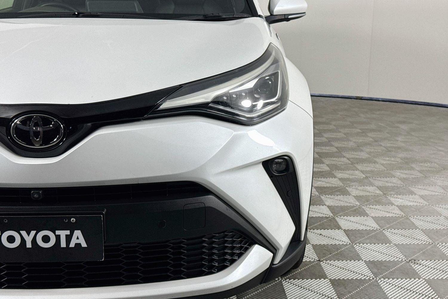 2023 Toyota C-HR Koba 2WD in White