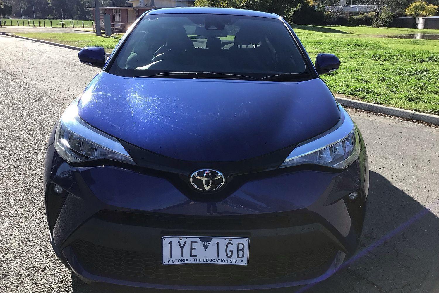 2023 Toyota C-HR GXL-2WD in Blue