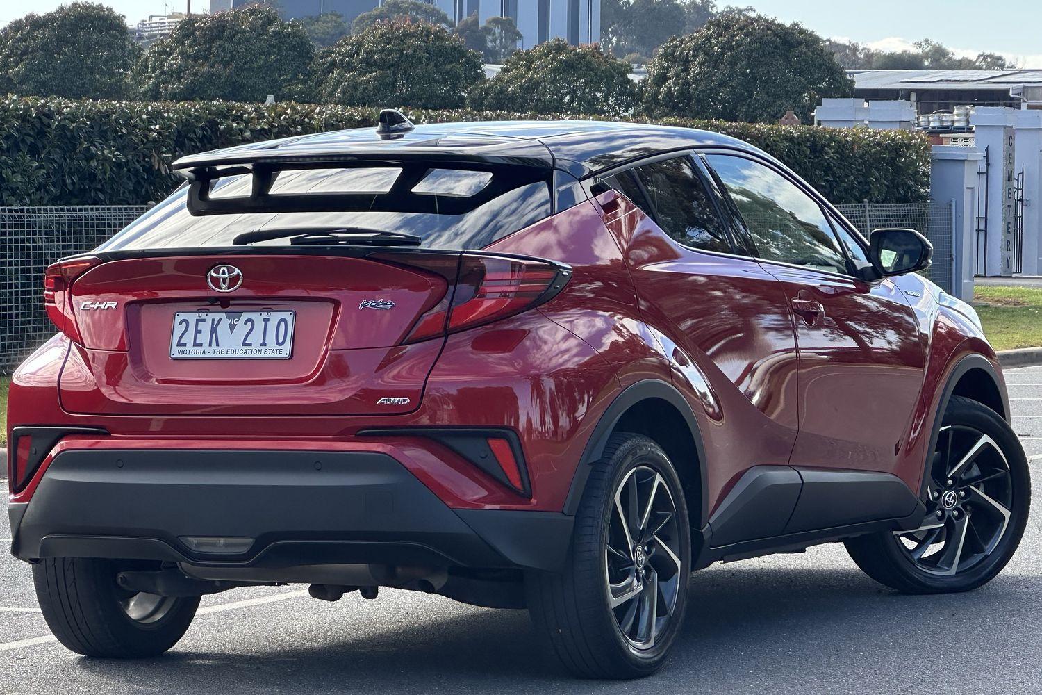 2022 Toyota C-HR Koba AWD in Two Tone Red