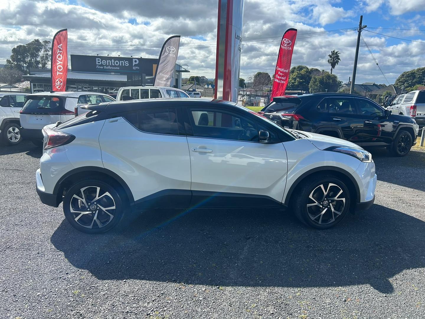 2017 Toyota C-HR Koba AWD in Two Tone White