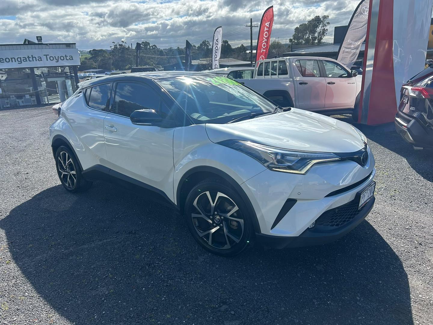 2017 Toyota C-HR Koba AWD in Two Tone White