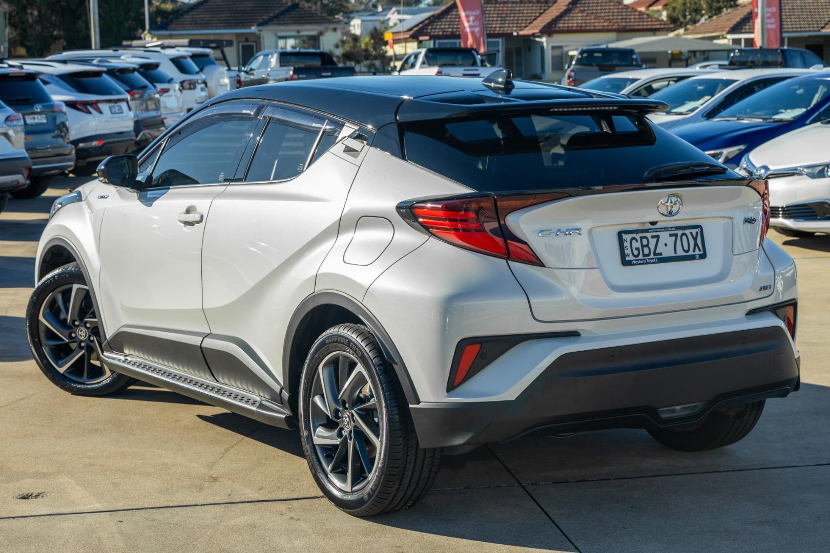 2020 Toyota C-HR Koba AWD in Two Tone White
