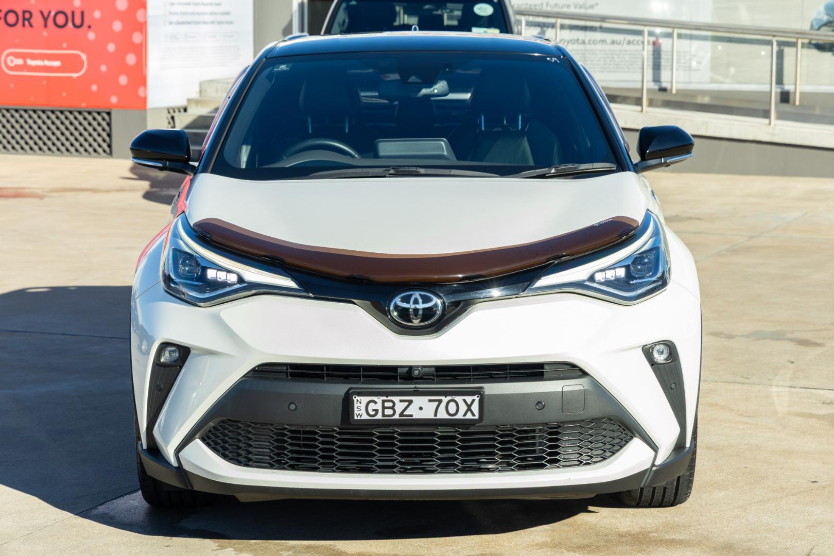 2020 Toyota C-HR Koba AWD in Two Tone White