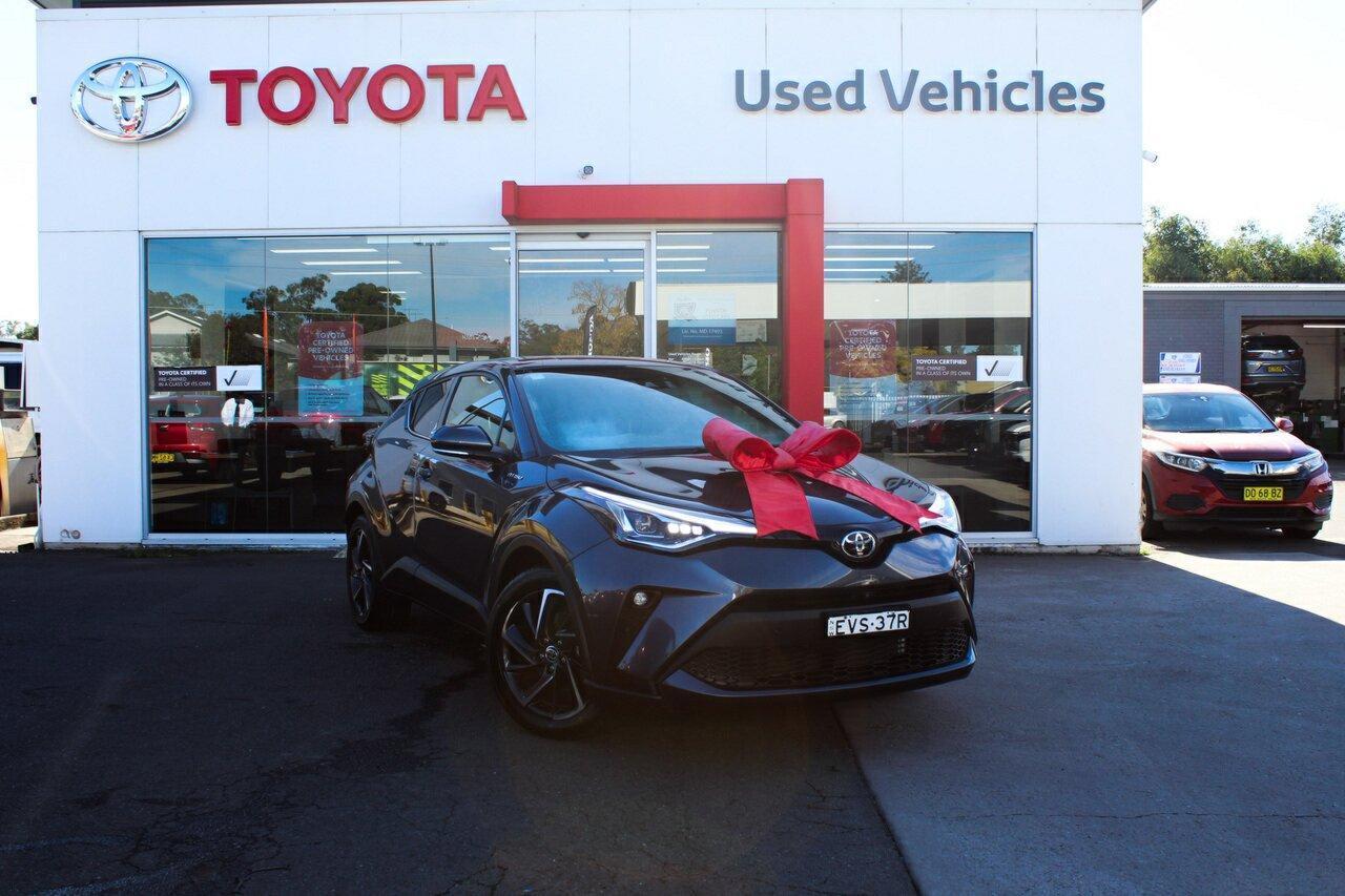 2022 Toyota C-HR Koba in Silver