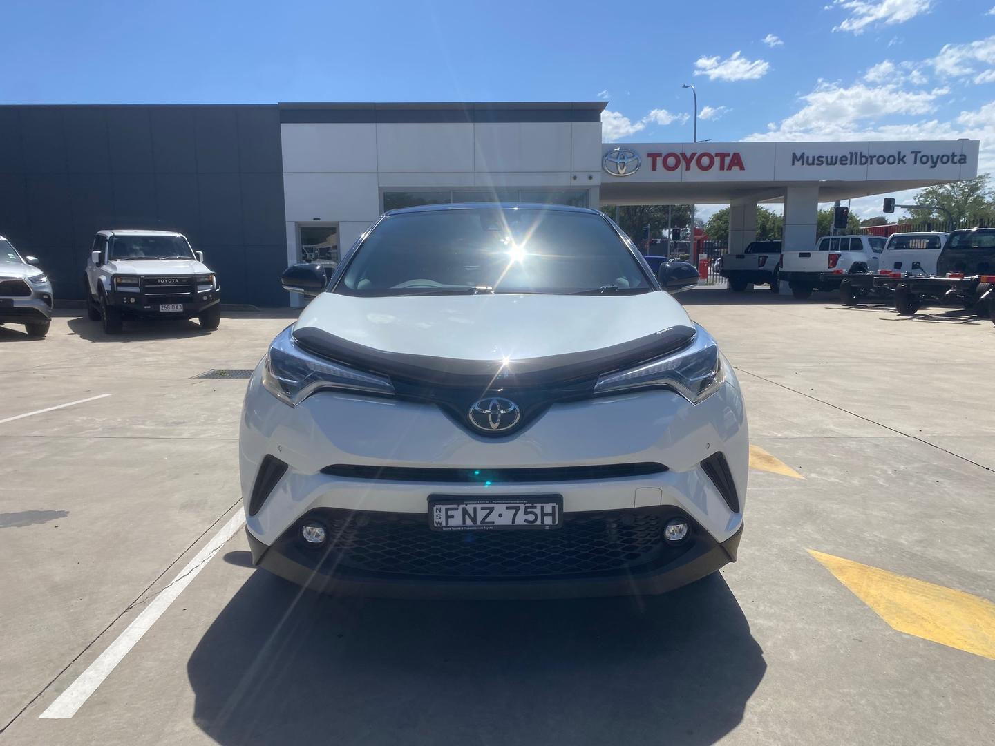 2018 Toyota C-HR Koba AWD in Two Tone White