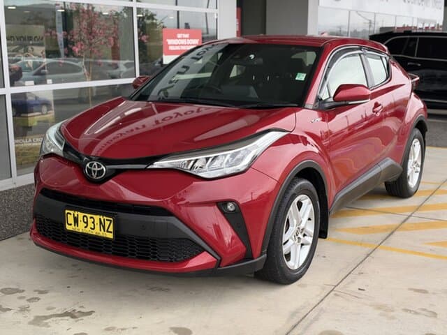 2020 Toyota C-HR Standard AWD in Red