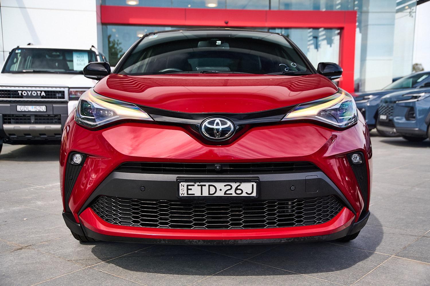 2022 Toyota C-HR Koba AWD in Two Tone Red