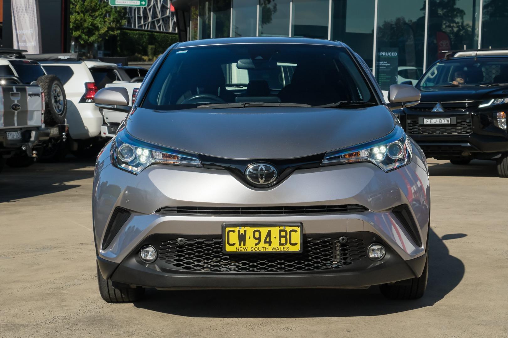 2019 Toyota C-HR Standard AWD in Silver