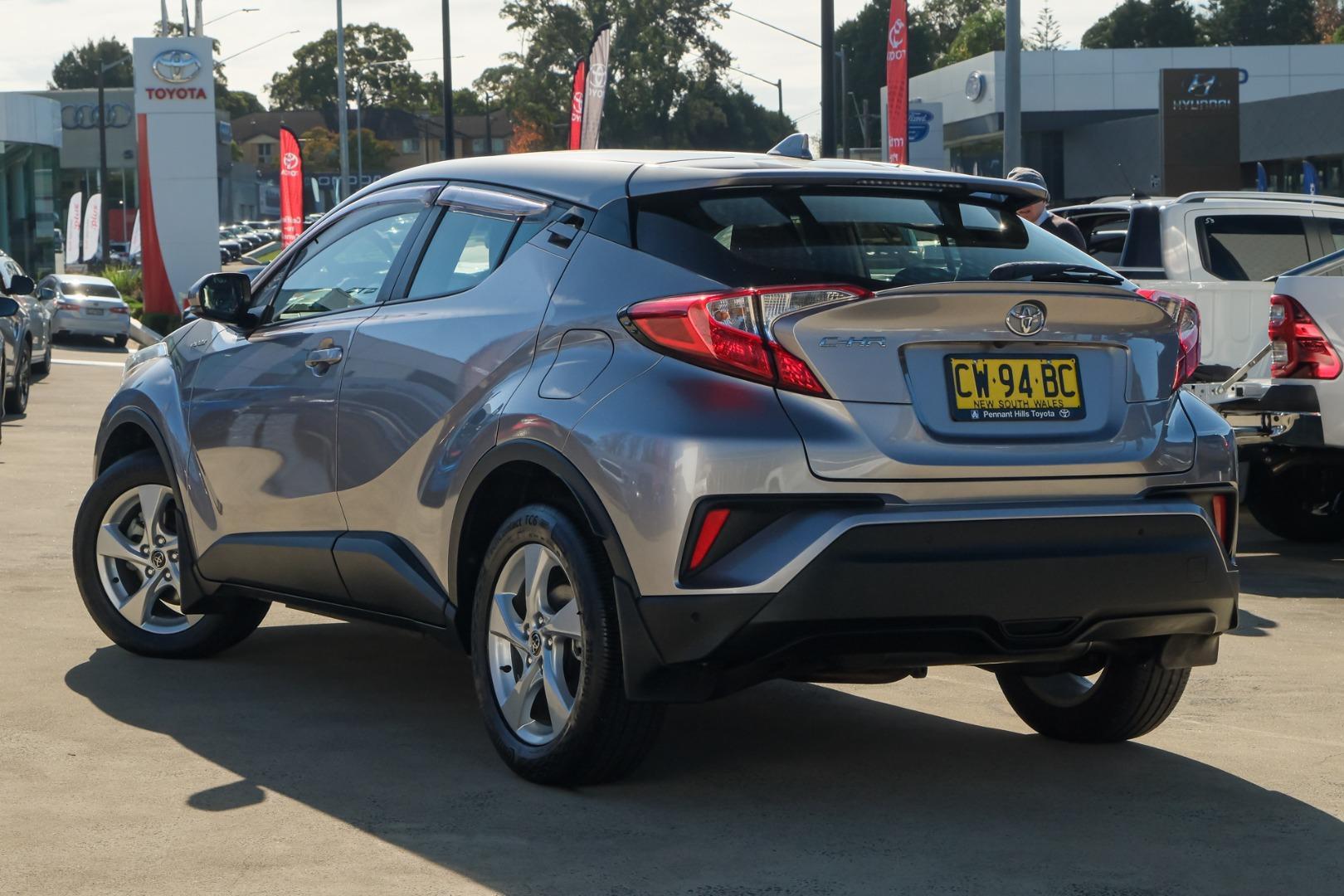 2019 Toyota C-HR Standard AWD in Silver