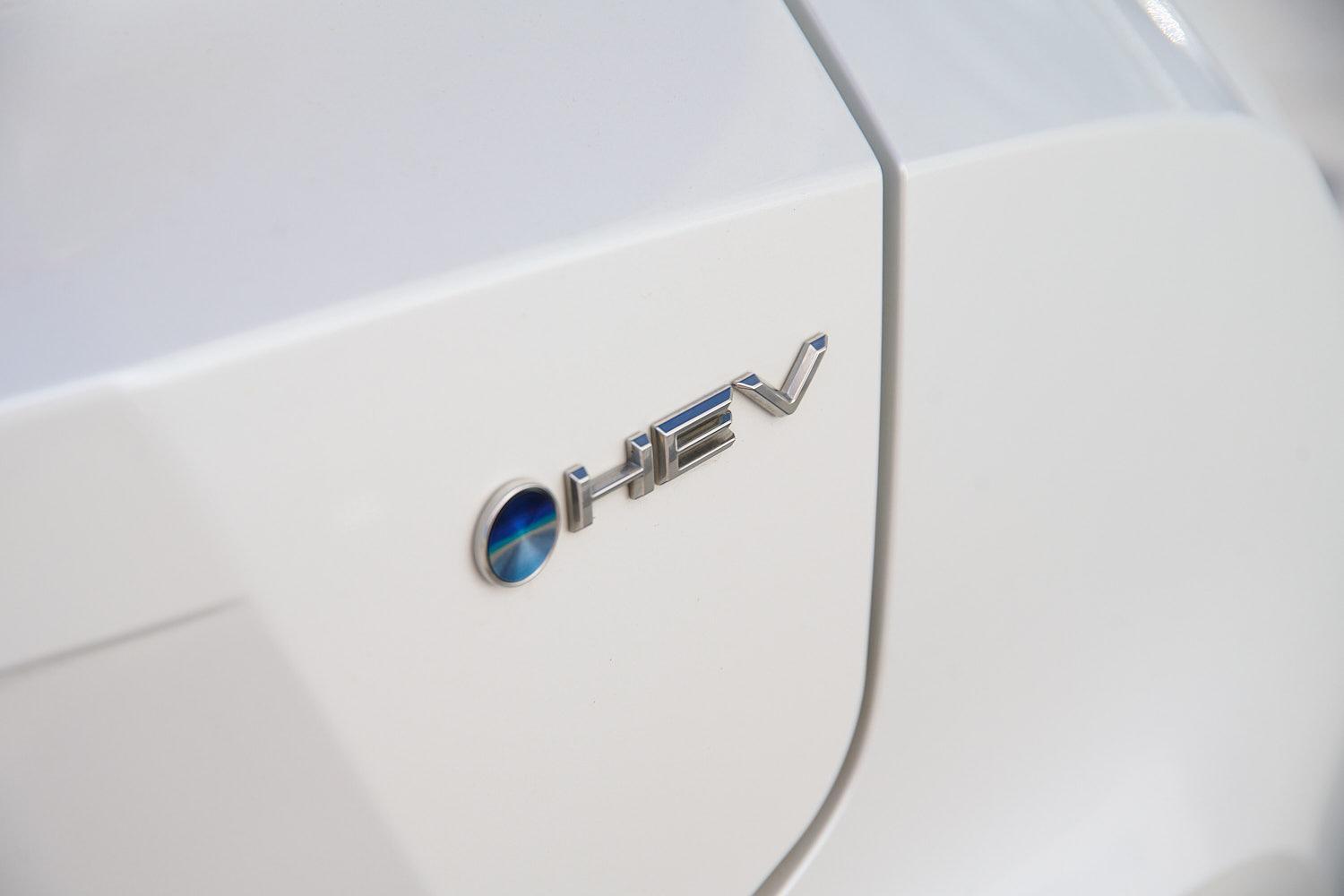 2024 Toyota C-HR GXL-2WD in White
