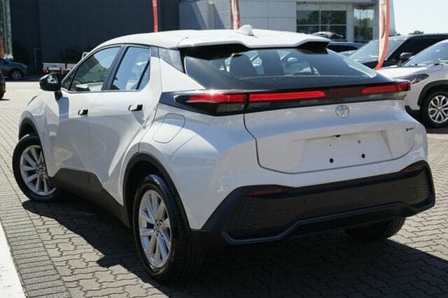 2024 Toyota C-HR GXL in Other