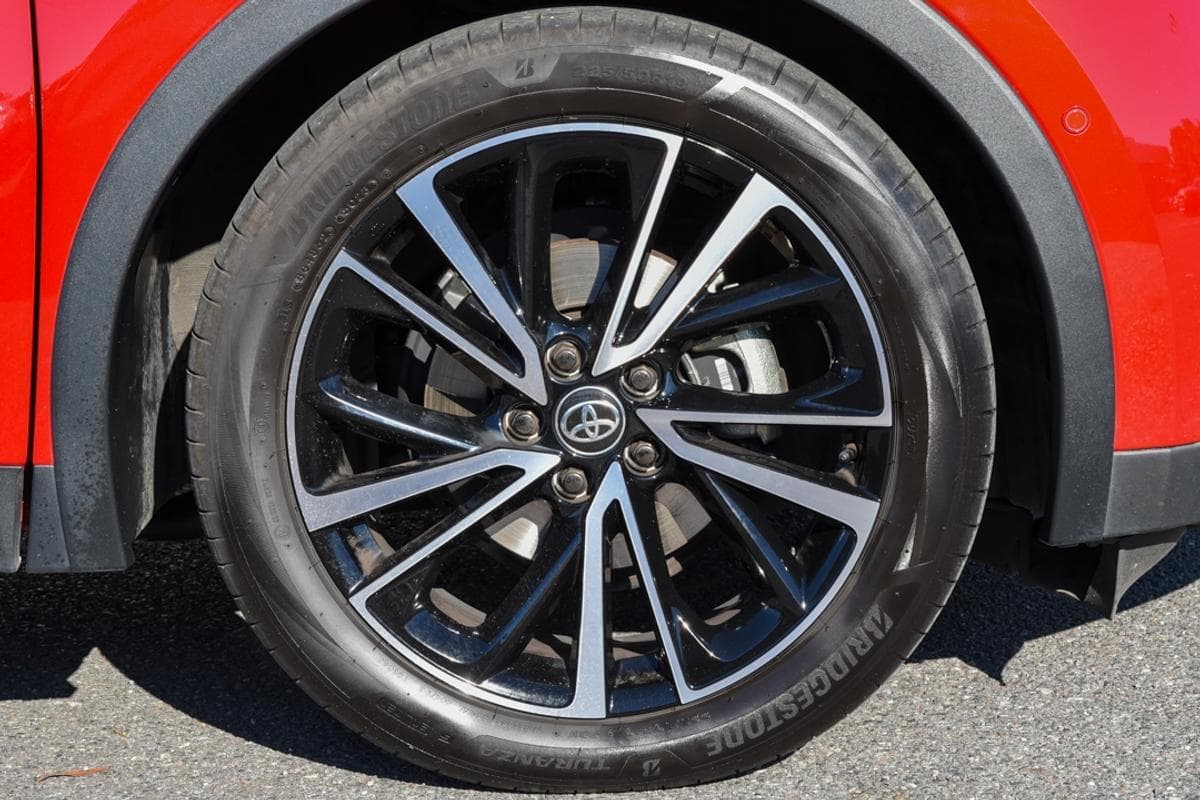 2024 Toyota C-HR Koba 2WD in Two Tone Red