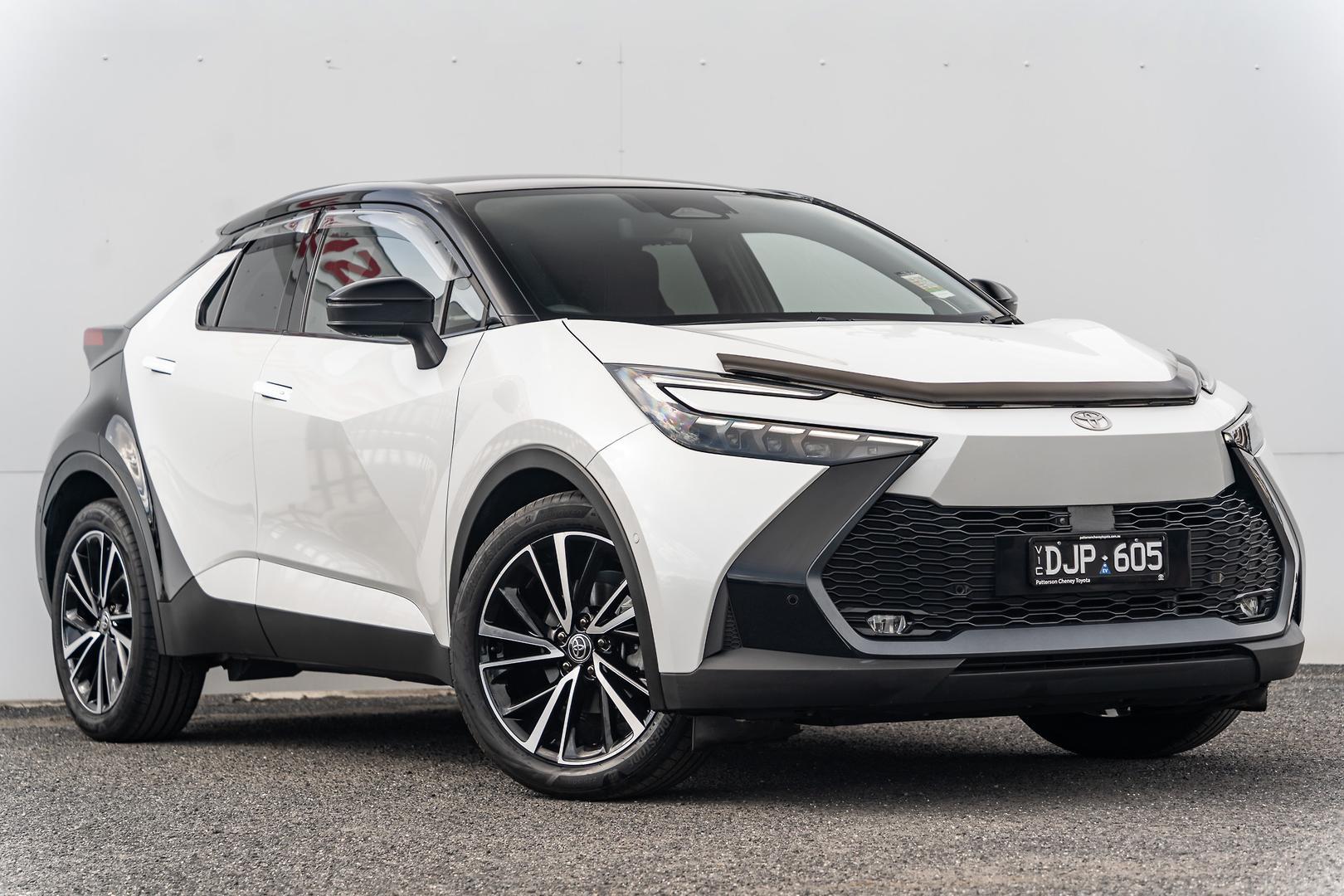2024 Toyota C-HR Koba 2WD in Two Tone White