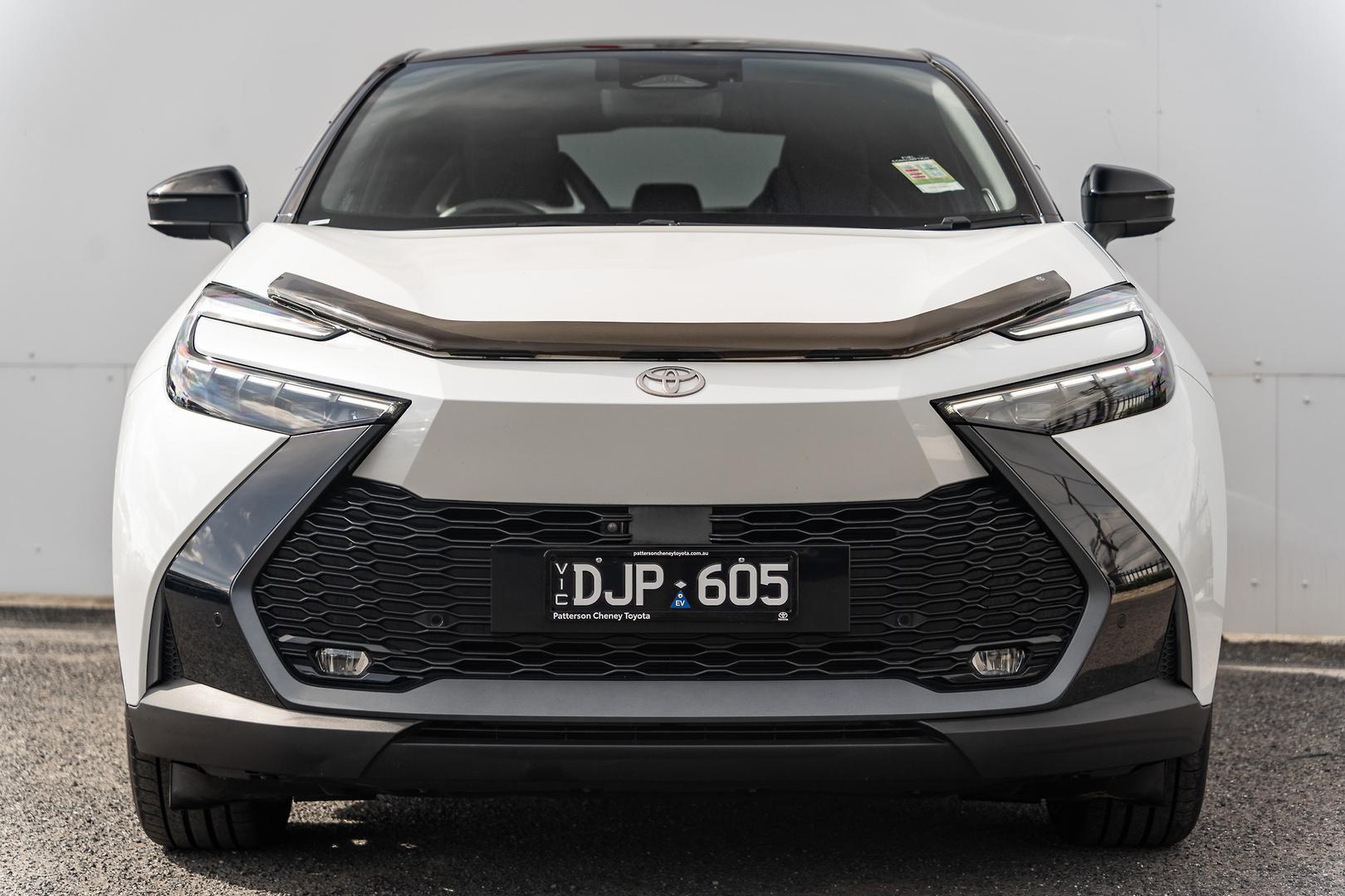 2024 Toyota C-HR Koba 2WD in Two Tone White