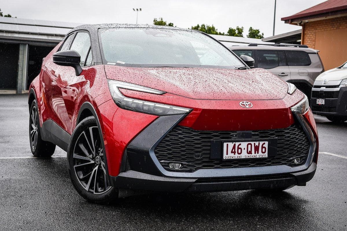 2023 Toyota C-HR Koba 2WD in Two Tone Red