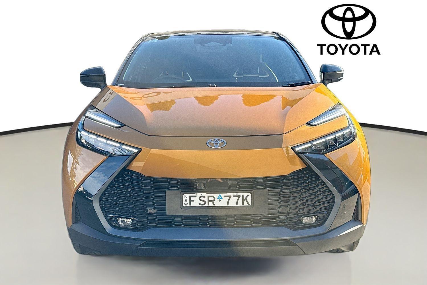 2025 Toyota C-HR Koba 2WD in Two Tone Yellow