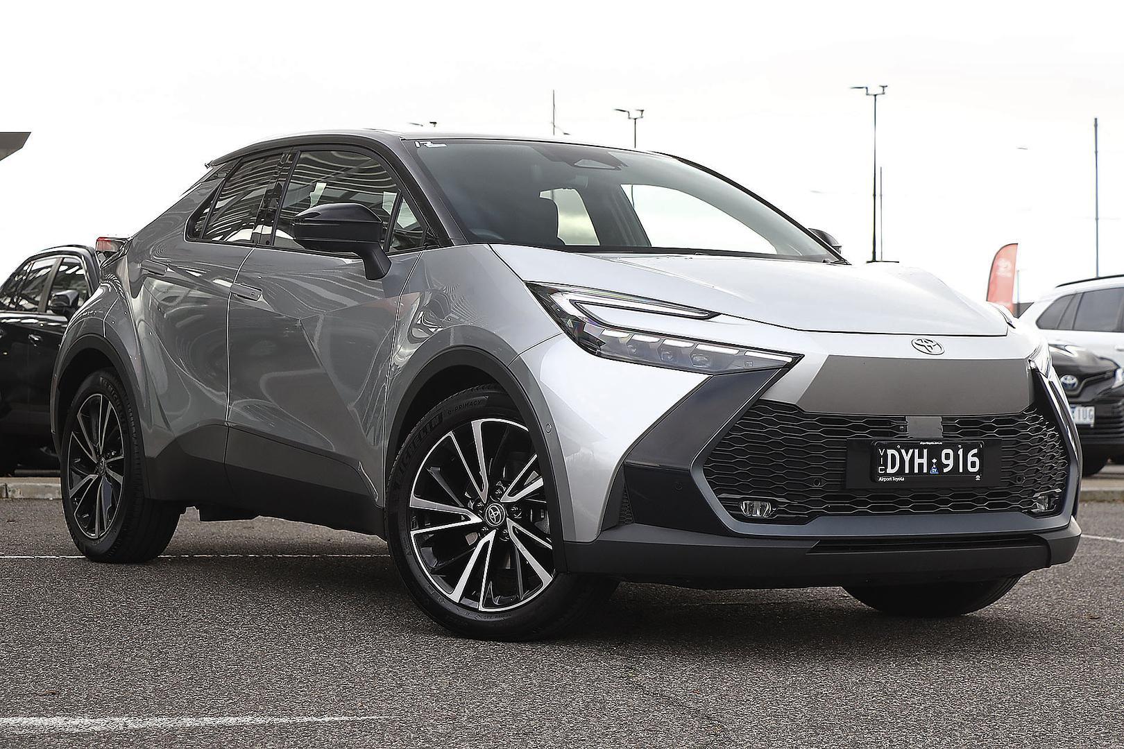 2024 Toyota C-HR Koba 2WD in Two Tone Silver