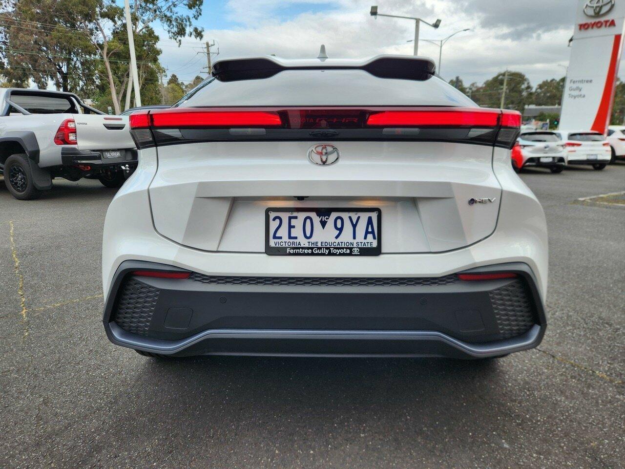 2026 Toyota C-HR GXL-2WD in White