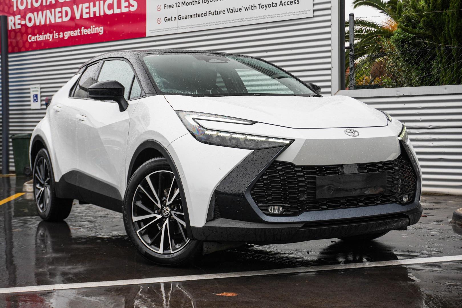 2024 Toyota C-HR Koba 2WD in Two Tone White