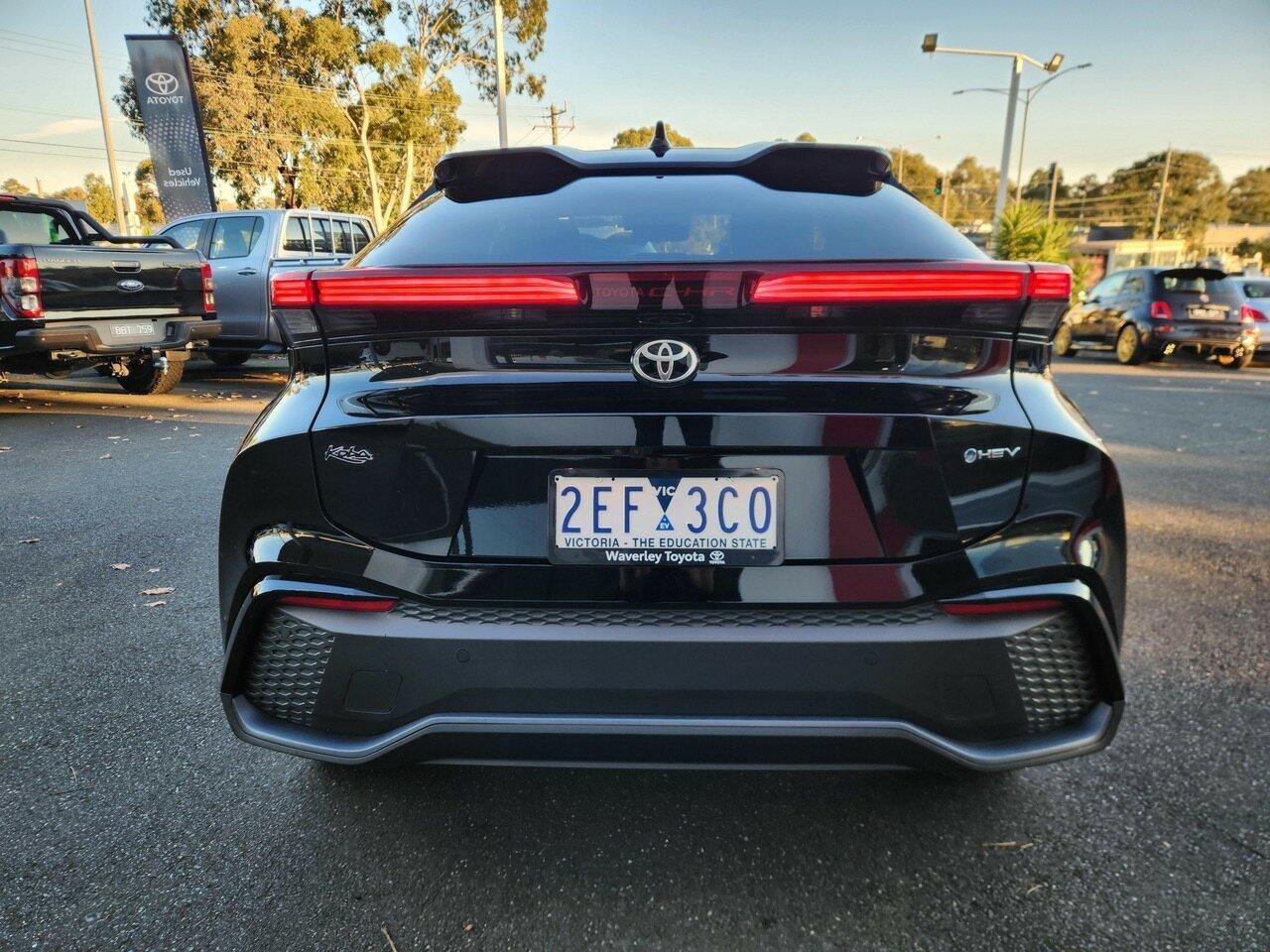 2025 Toyota C-HR Koba 2WD in Two Tone Black