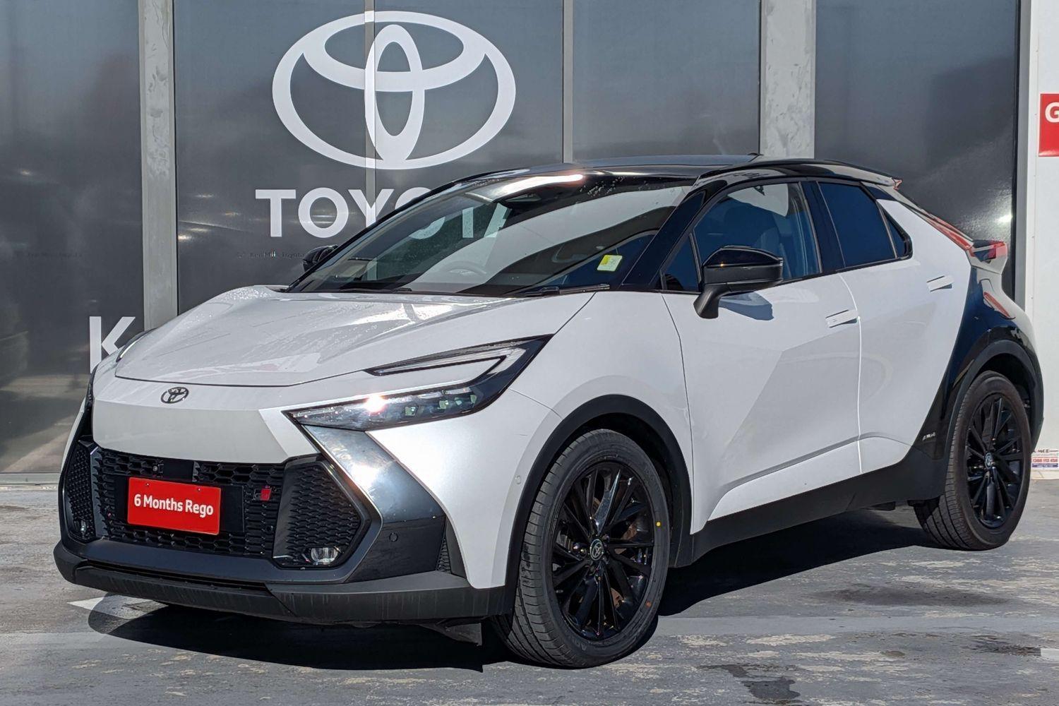 2023 Toyota C-HR GR-S in Two Tone White