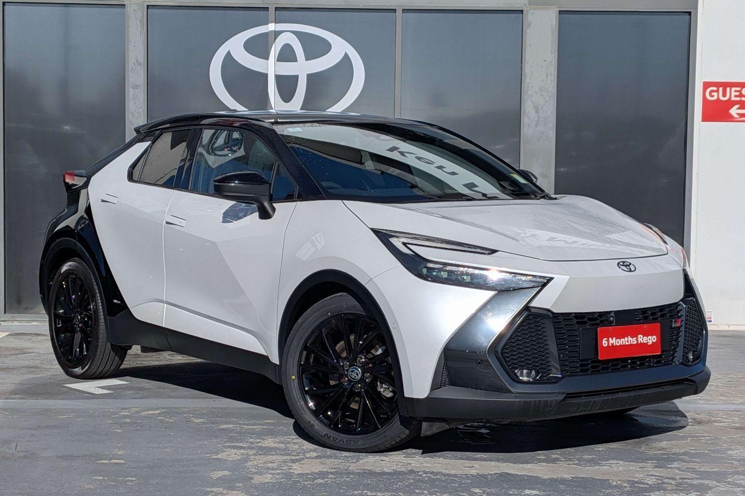 2023 Toyota C-HR GR-S in Two Tone White