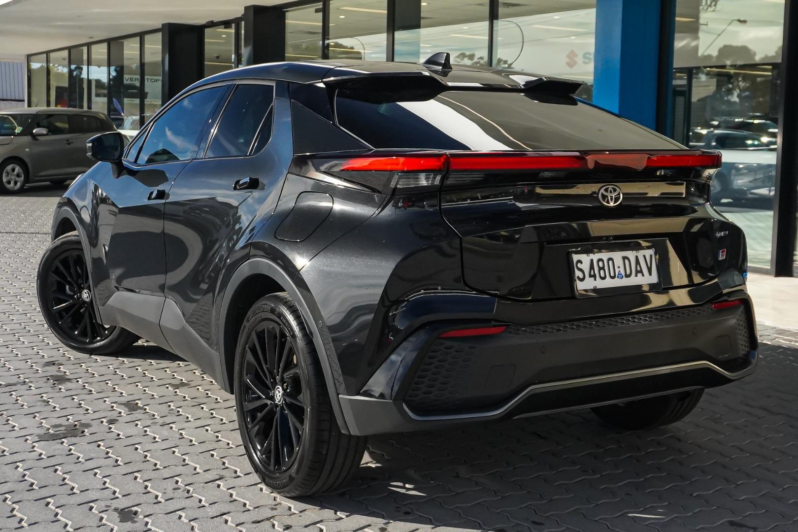 2024 Toyota C-HR GR Sport in Black