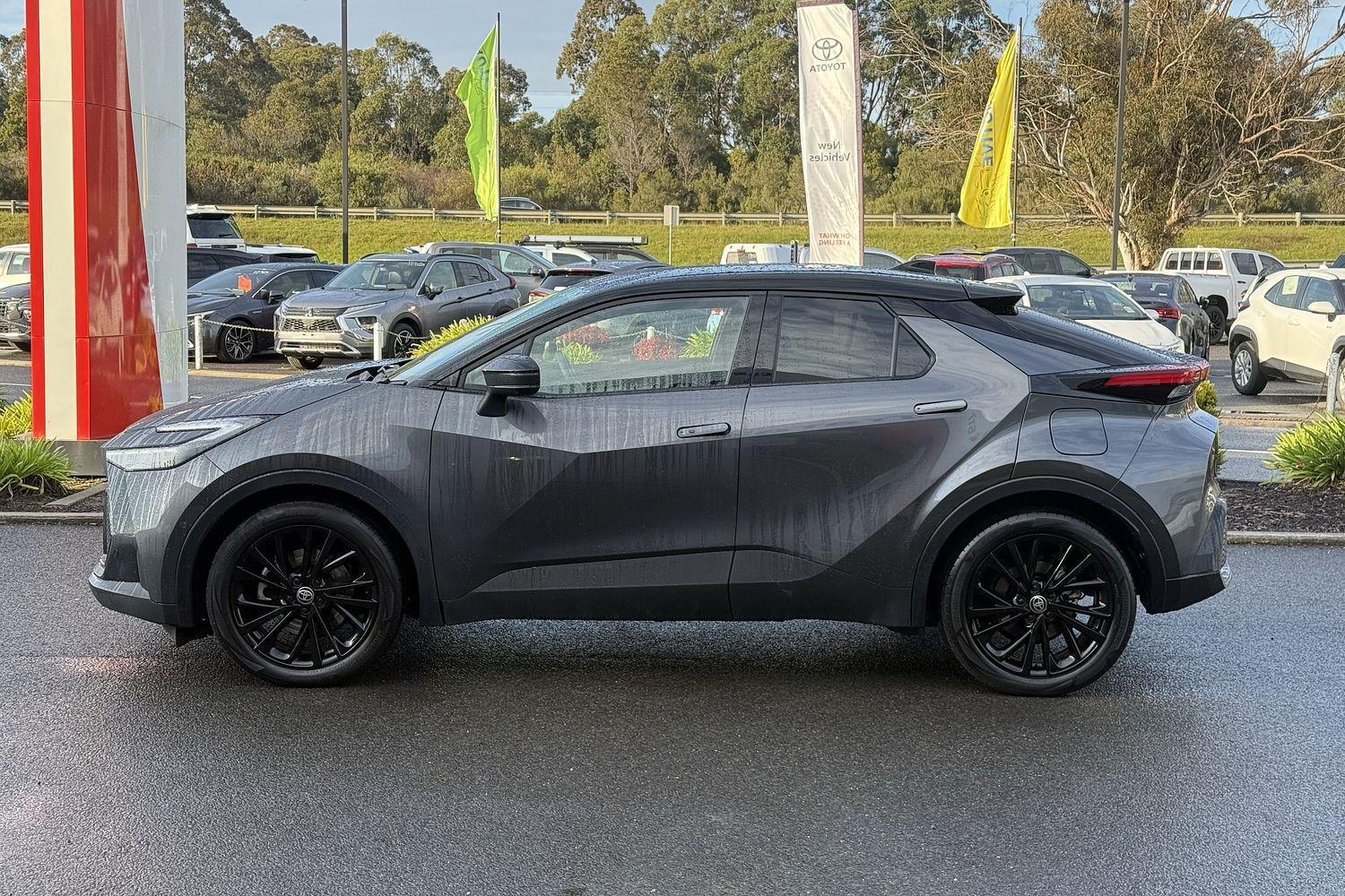 2024 Toyota C-HR GR-S in Two Tone Black